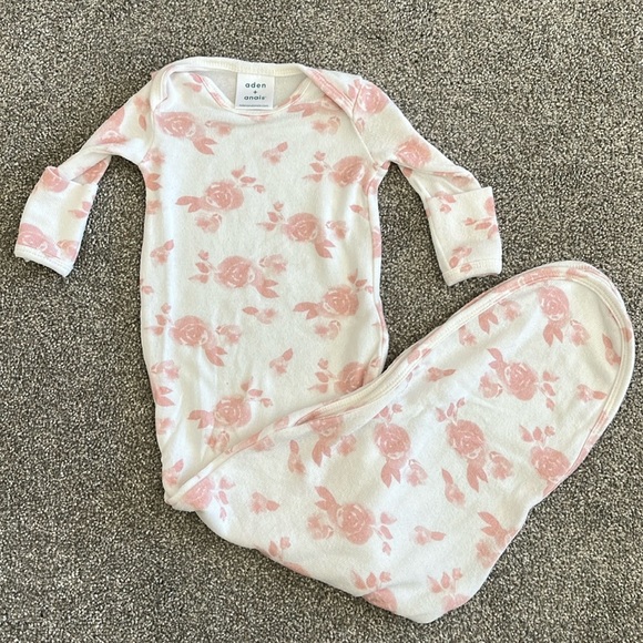 LIKE NEW Aden + Anais Newborn Sleep Dress - Picture 1 of 1